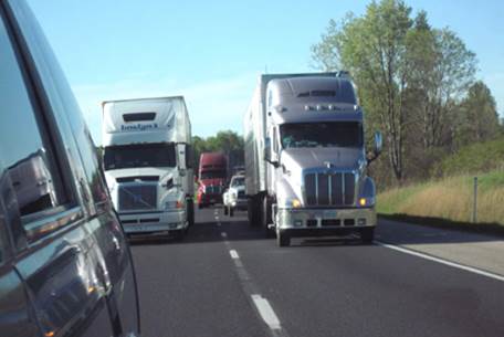 TrucksInARow_2